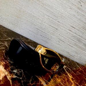 Authentic Gucci sunglasses